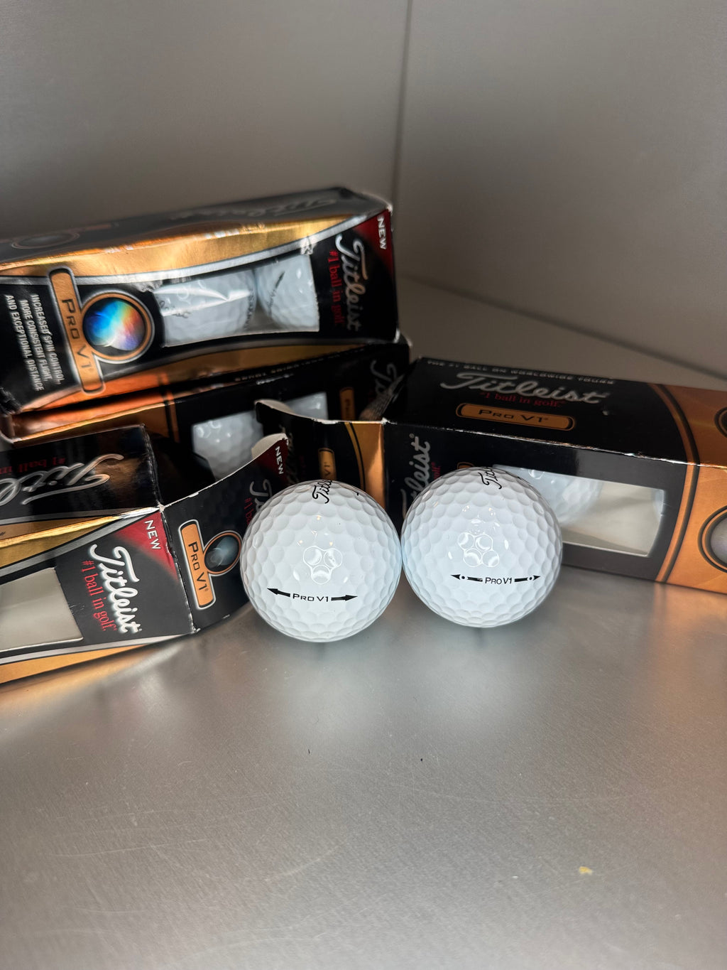 Rare 2009 & 2011 Titleist ProV1 Balls